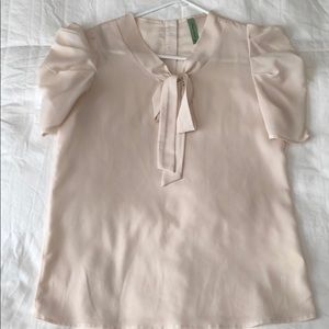 Boutique cream blouse